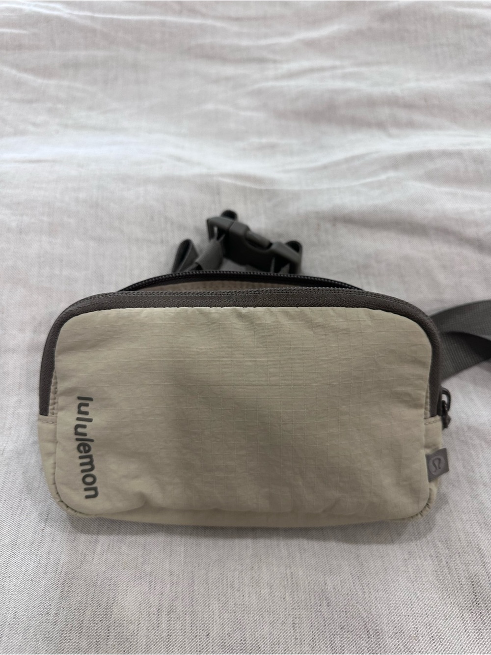 lululemon mini belt bag